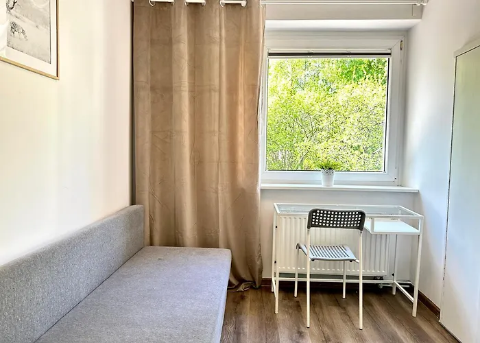 Przy Plazy & Parking Homestay szállás