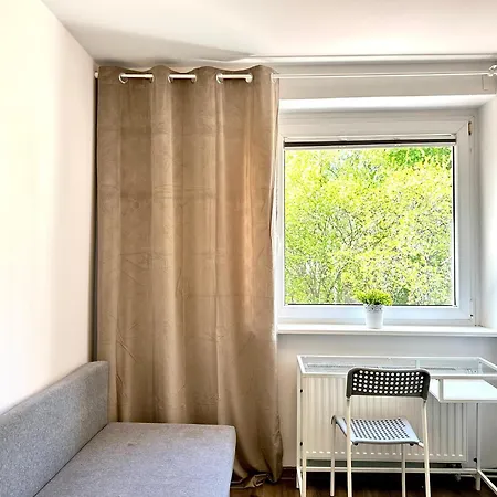 Przy Plazy & Parking Homestay *