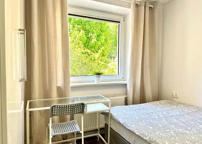 Przy Plazy & Parking